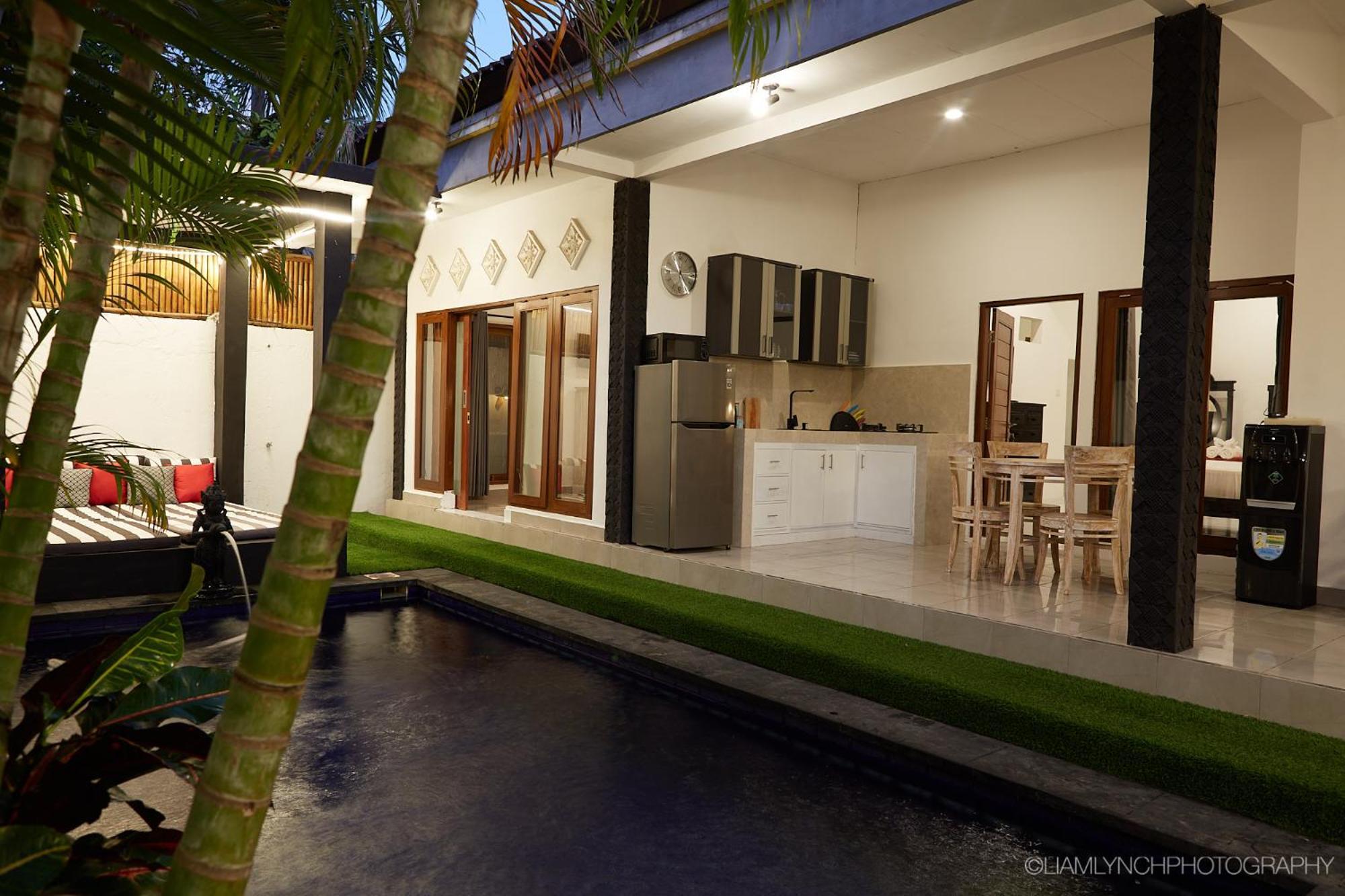 Massive 6-bedroom With 2 Pools