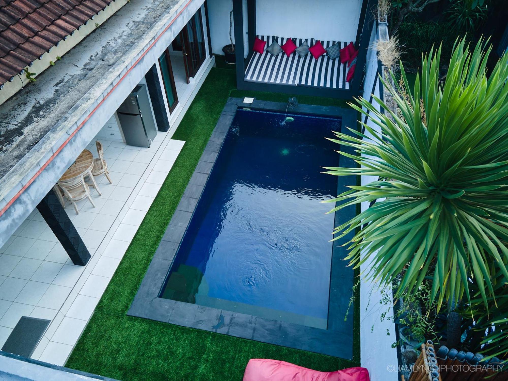 Massive 6-bedroom With 2 Pools * Seminyak (Bali)